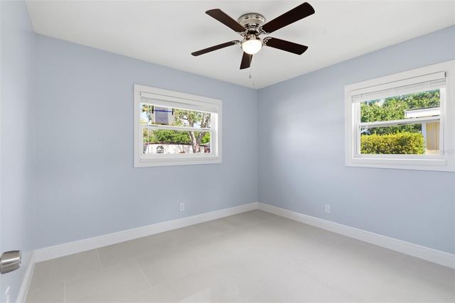 112 FLORAL DRIVE, Tampa, FL 33613