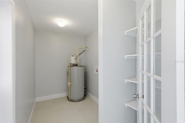 112 FLORAL DRIVE, Tampa, FL 33613