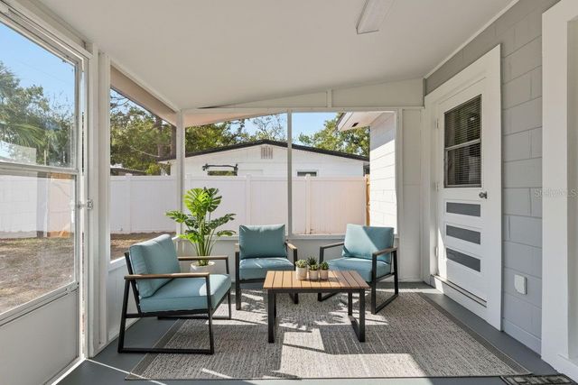 112 FLORAL DRIVE, Tampa, FL 33613