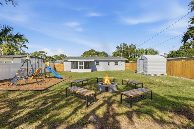 112 FLORAL DRIVE, Tampa, FL 33613