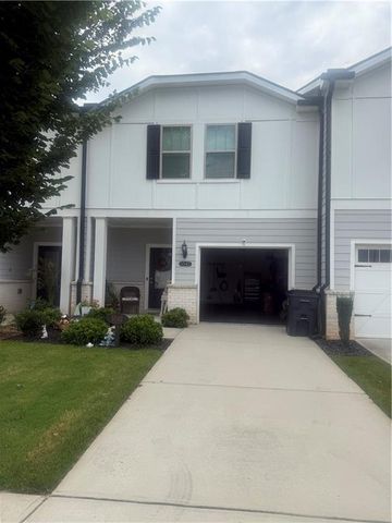 5542 Plain Field Lane, Lilburn, GA 30047