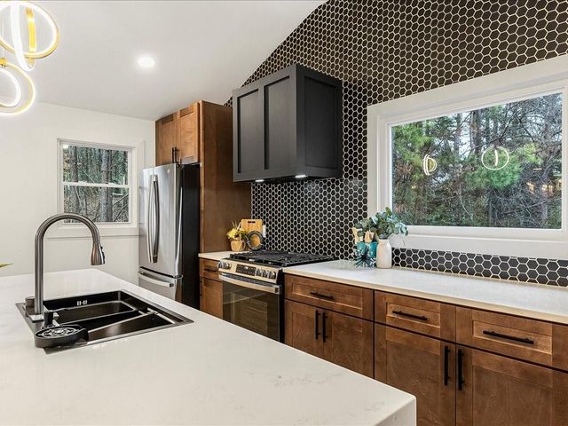 5075 S Cobb School Road, Mableton, GA 30126