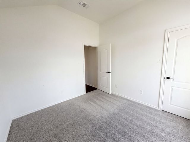 208 Comanche Trail, Alvarado, TX 76009