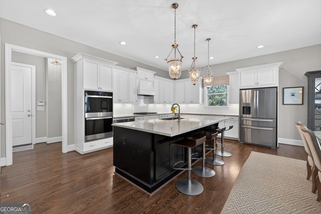 3156 Shadow Creek, Roswell, GA 30075