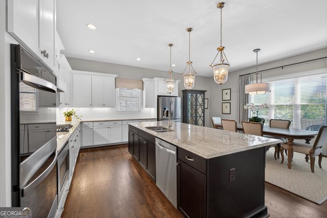 3156 Shadow Creek, Roswell, GA 30075