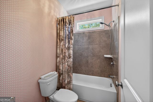 3156 Shadow Creek, Roswell, GA 30075