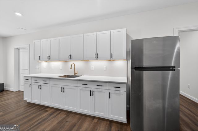 3156 Shadow Creek, Roswell, GA 30075