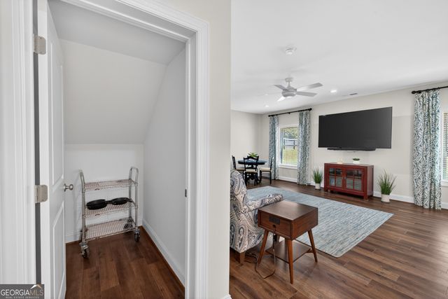 3156 Shadow Creek, Roswell, GA 30075