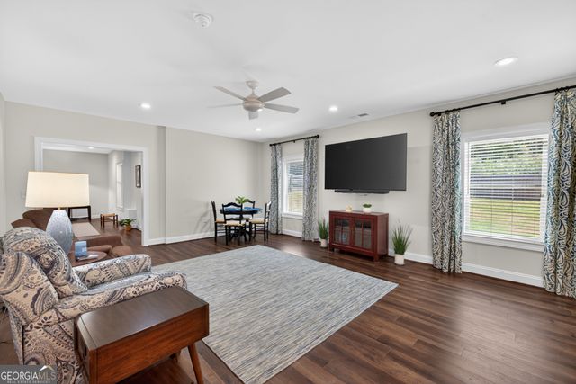 3156 Shadow Creek, Roswell, GA 30075