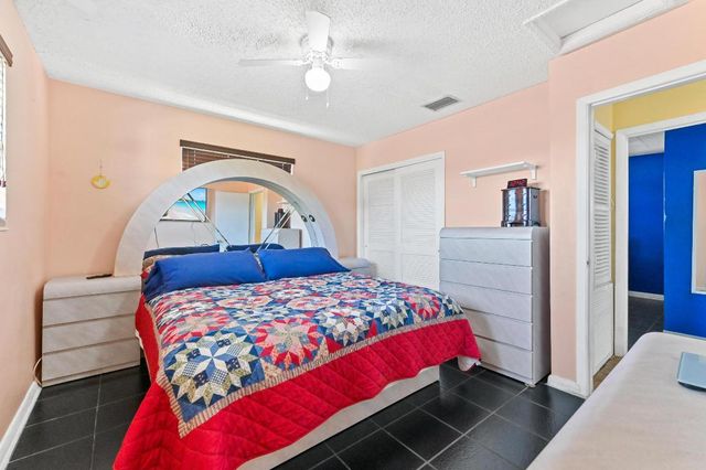 2991 SW 8th Street, Fort Lauderdale, FL 33312