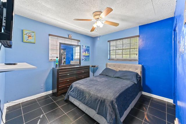 2991 SW 8th Street, Fort Lauderdale, FL 33312