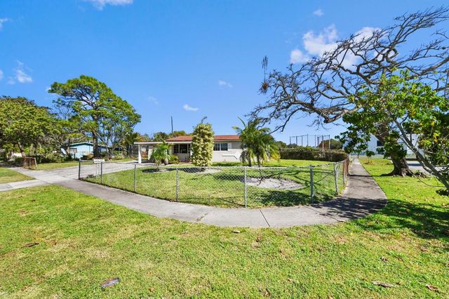 2991 SW 8th Street, Fort Lauderdale, FL 33312