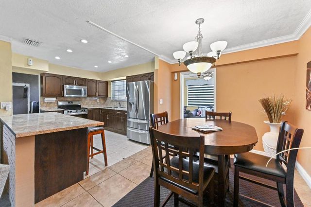 2991 SW 8th Street, Fort Lauderdale, FL 33312