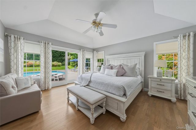 5 Juniper Lane, Southampton, NY 11968