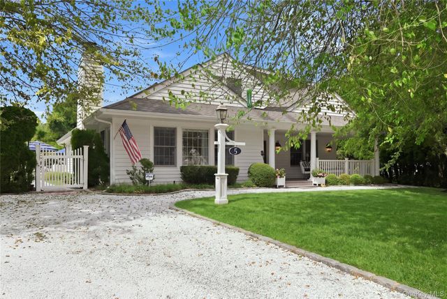 5 Juniper Lane, Southampton, NY 11968