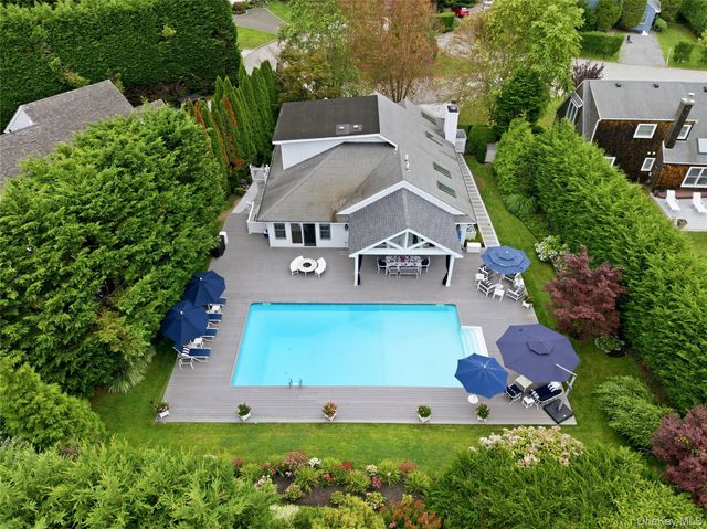 5 Juniper Lane, Southampton, NY 11968