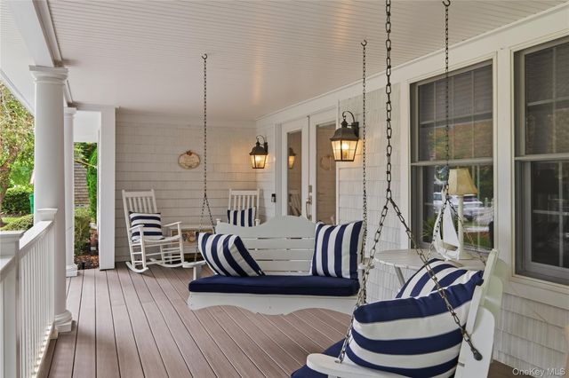 5 Juniper Lane, Southampton, NY 11968