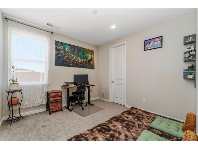 23933 E 39th Ave, Aurora, CO 80019