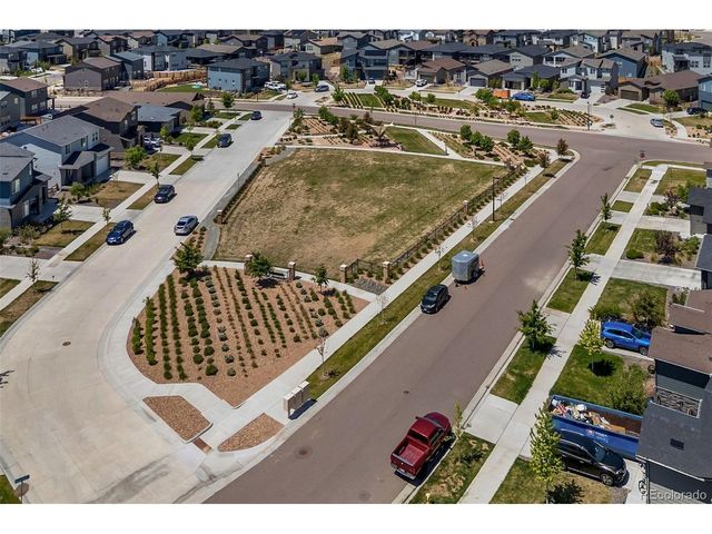 23933 E 39th Ave, Aurora, CO 80019