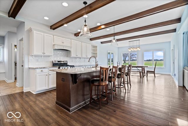 16540 Shore Oaks Court, Noblesville, IN 46060