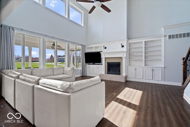 16540 Shore Oaks Court, Noblesville, IN 46060