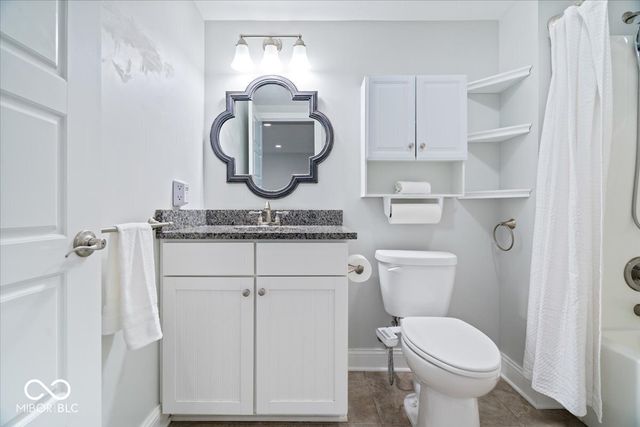 16540 Shore Oaks Court, Noblesville, IN 46060