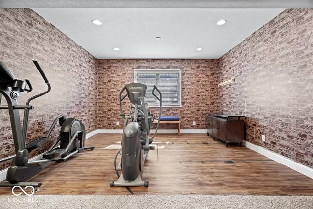 16540 Shore Oaks Court, Noblesville, IN 46060