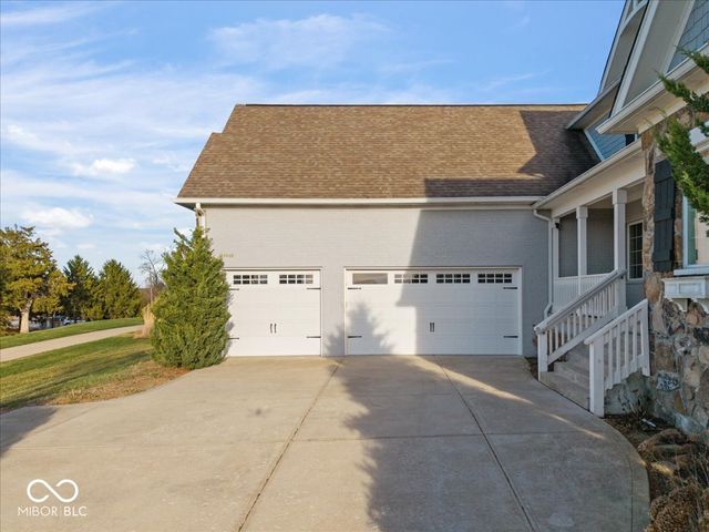 16540 Shore Oaks Court, Noblesville, IN 46060