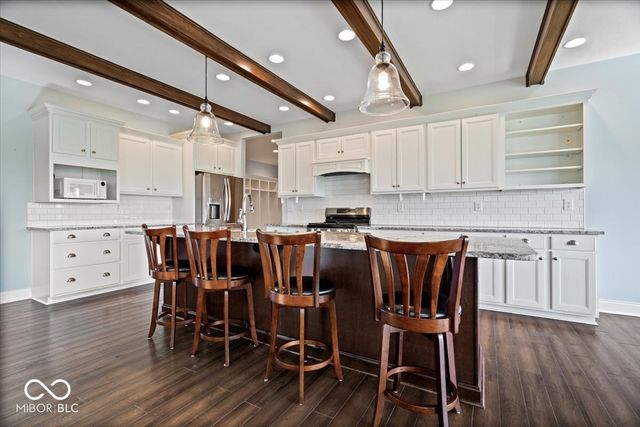 16540 Shore Oaks Court, Noblesville, IN 46060