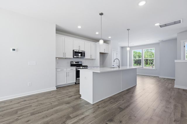 132 Fernbank Road Court, Johns Island, SC 29455
