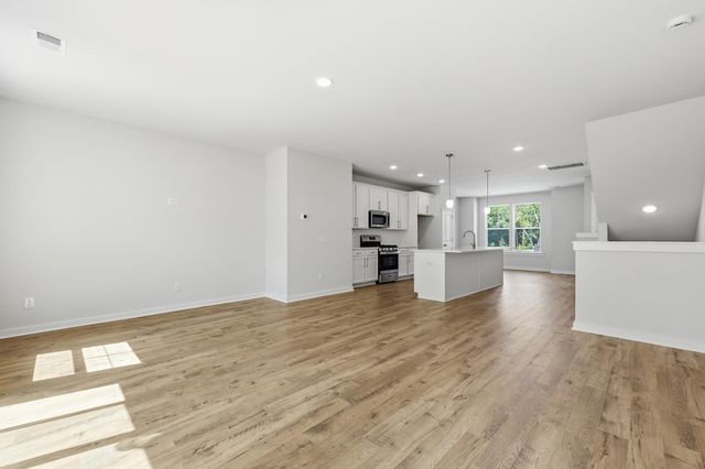 132 Fernbank Road Court, Johns Island, SC 29455