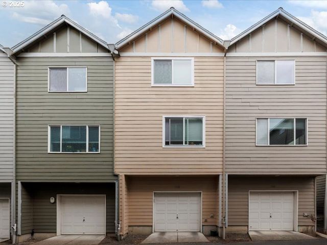 17473 Sw OCTOBER Ct, Beaverton, OR 97003
