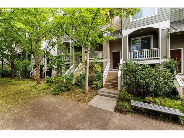 17473 Sw OCTOBER Ct, Beaverton, OR 97003