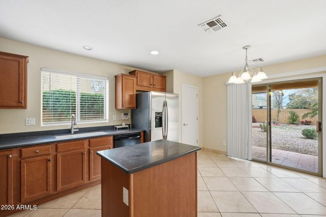 4738 W JUNIPER Avenue, Coolidge, AZ 85128