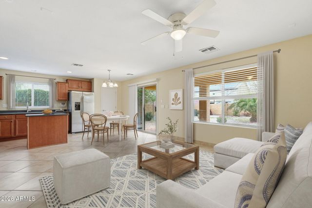 4738 W JUNIPER Avenue, Coolidge, AZ 85128