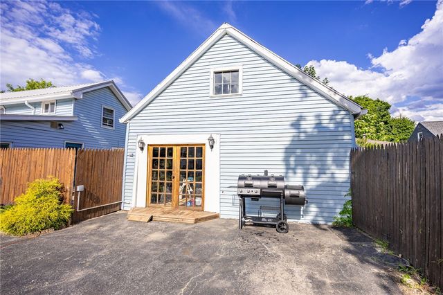 60 Marwood Road, Greece, NY 14616