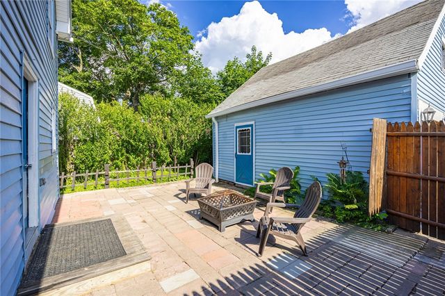 60 Marwood Road, Greece, NY 14616