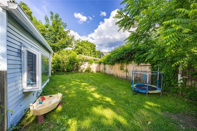 60 Marwood Road, Greece, NY 14616