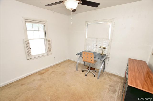 420 Burroughs Avenue, Flint, MI 48507