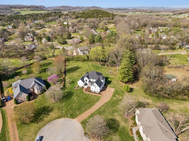 1608 Masters Ct, Franklin, TN 37064