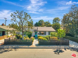 12524 Martha Street, Valley Village, CA 91607
