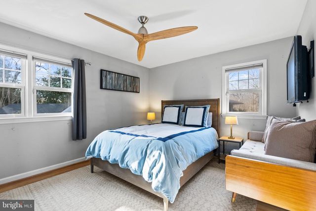 2001 PAUL SPRING PKWY, Alexandria, VA 22308