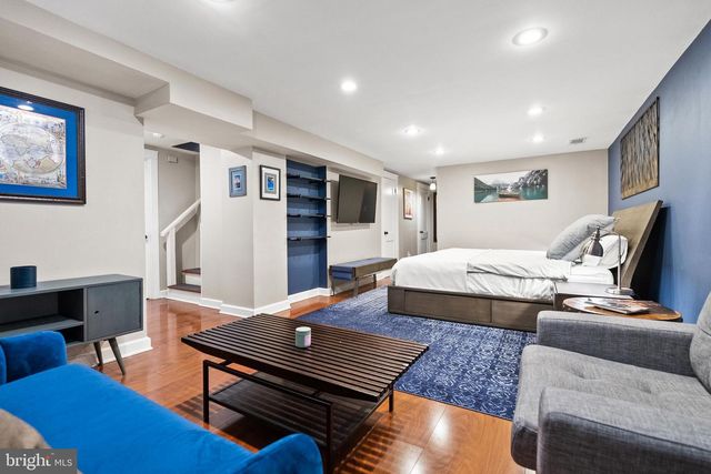 2001 PAUL SPRING PKWY, Alexandria, VA 22308