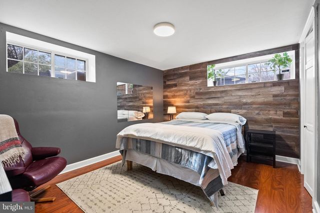 2001 PAUL SPRING PKWY, Alexandria, VA 22308