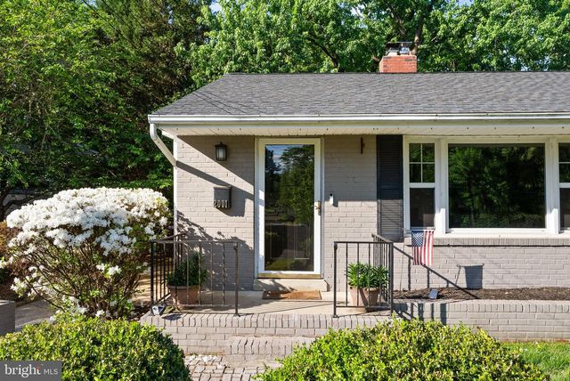 2001 PAUL SPRING PKWY, Alexandria, VA 22308
