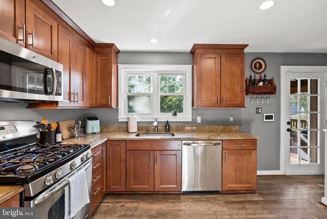 2001 PAUL SPRING PKWY, Alexandria, VA 22308