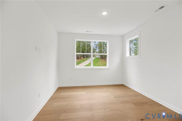 11400 Pinifer Park Ct, Midlothian, VA 23113