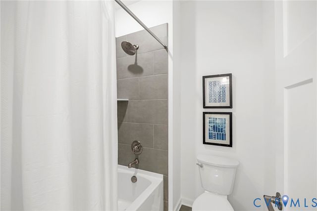 11400 Pinifer Park Ct, Midlothian, VA 23113