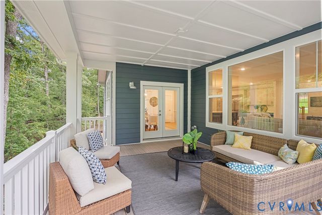 11400 Pinifer Park Ct, Midlothian, VA 23113