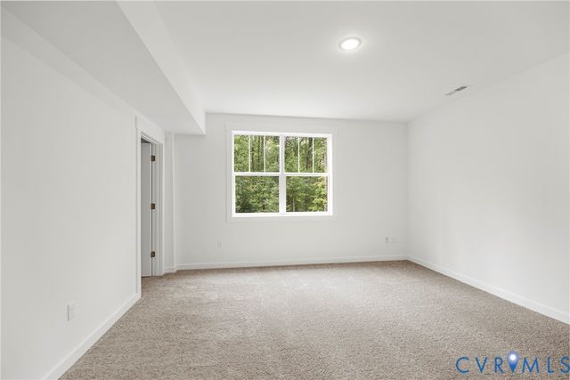 11400 Pinifer Park Ct, Midlothian, VA 23113
